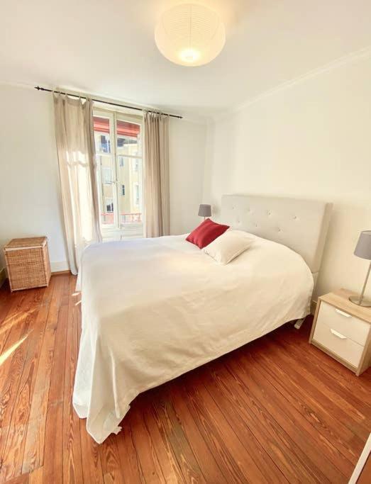 Your Bright Charming Cocoon Between Lake And City Lausanne Luaran gambar